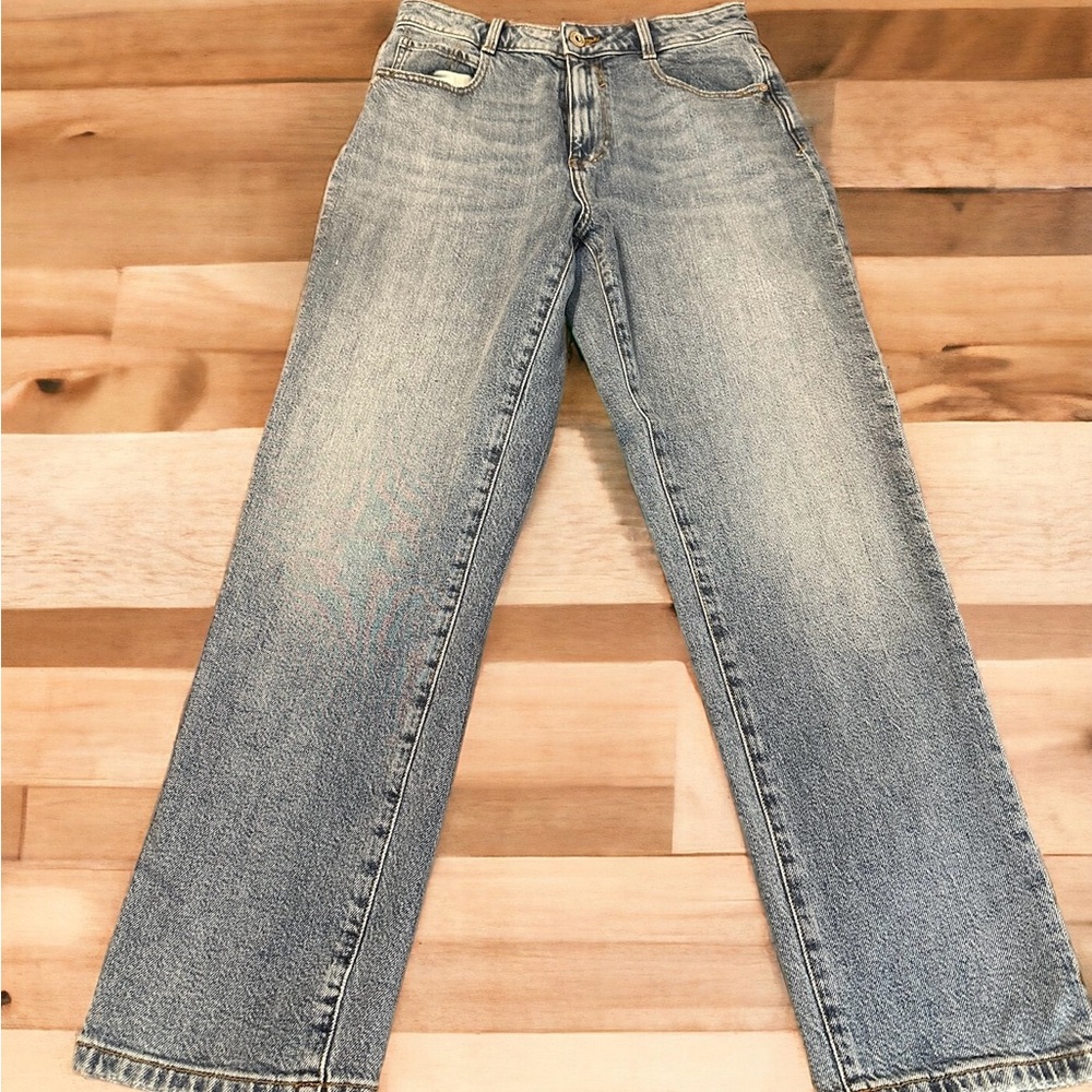 Mom Jeans